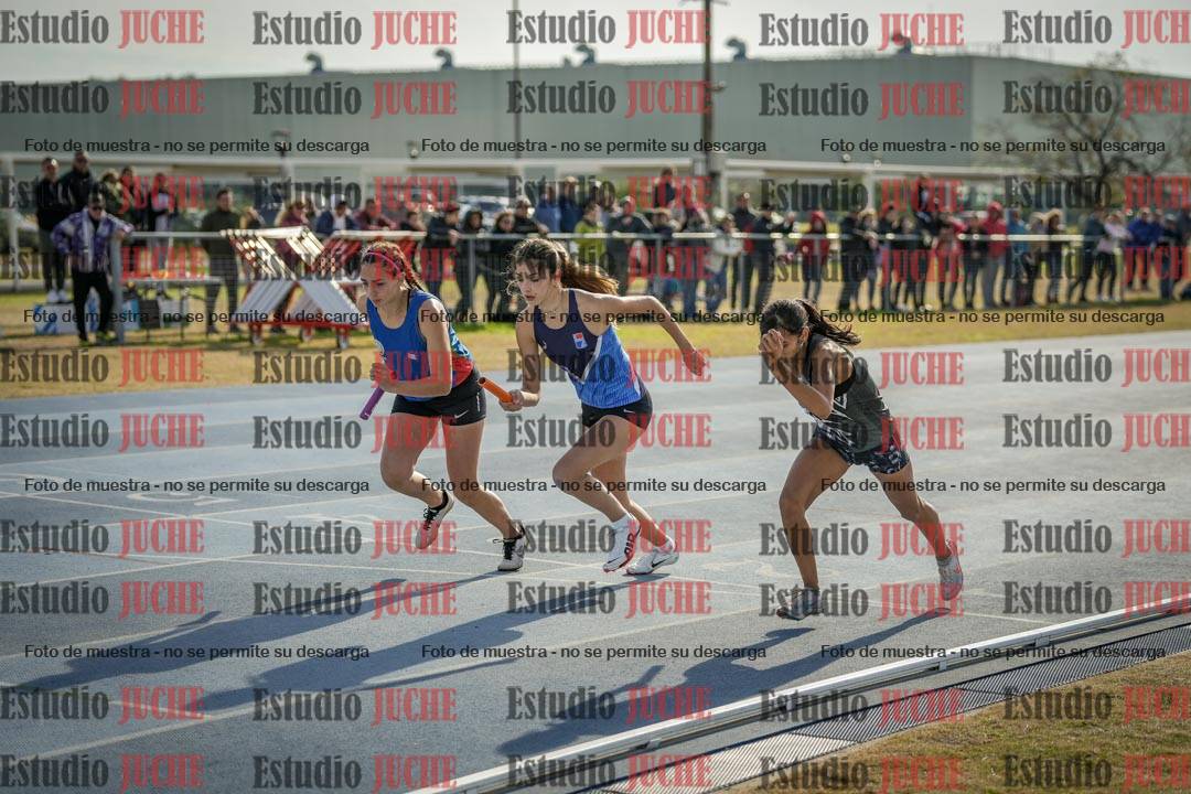 Fotos de las Postas 8x200 m mixta