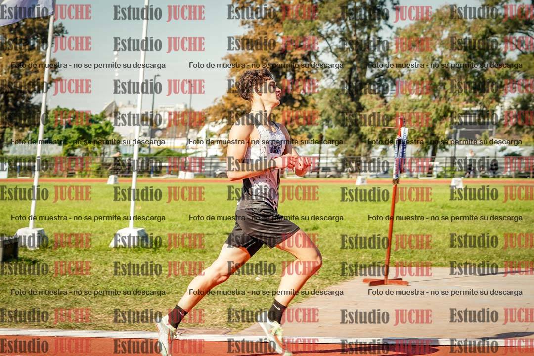 Fotos de los 800 m llanos de varones