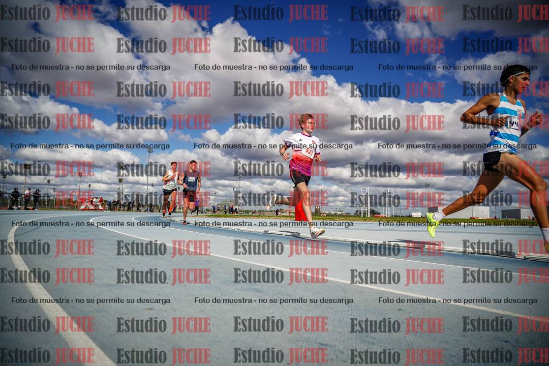 Fotos de los 5000 m llanos de varones