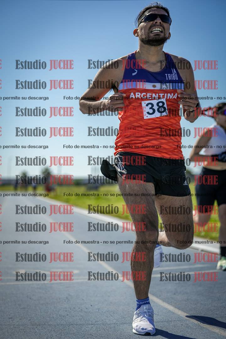 Fotos de los 5000 m llanos de mujeres y varones
