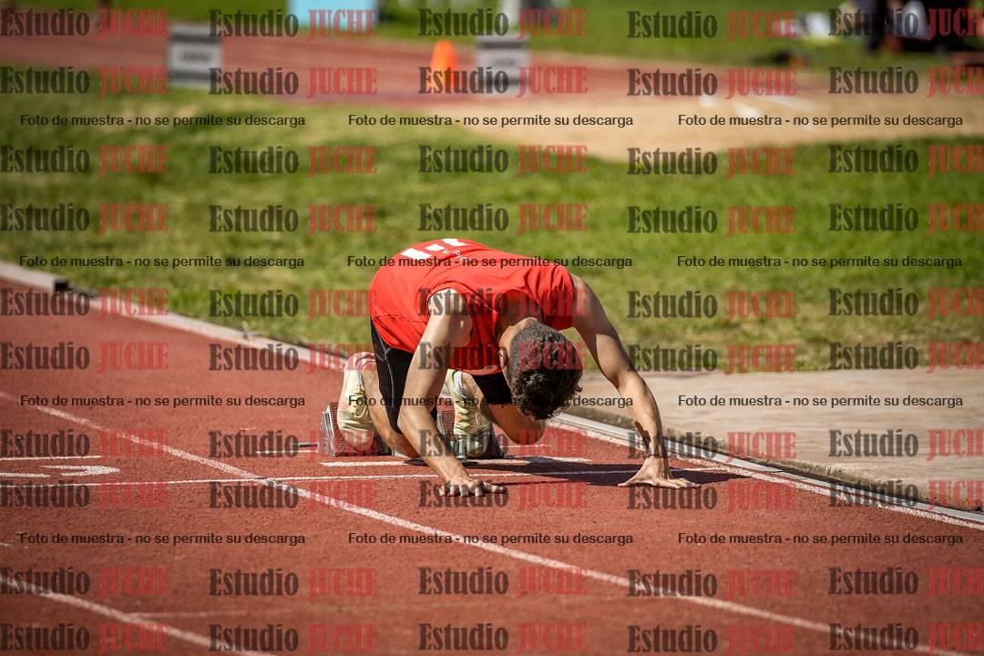 Fotos de los 400 m llanos de varones