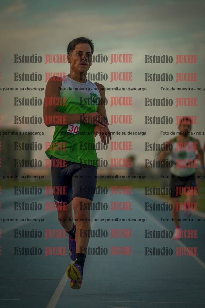 Fotos de los 3000 m llanos de varones