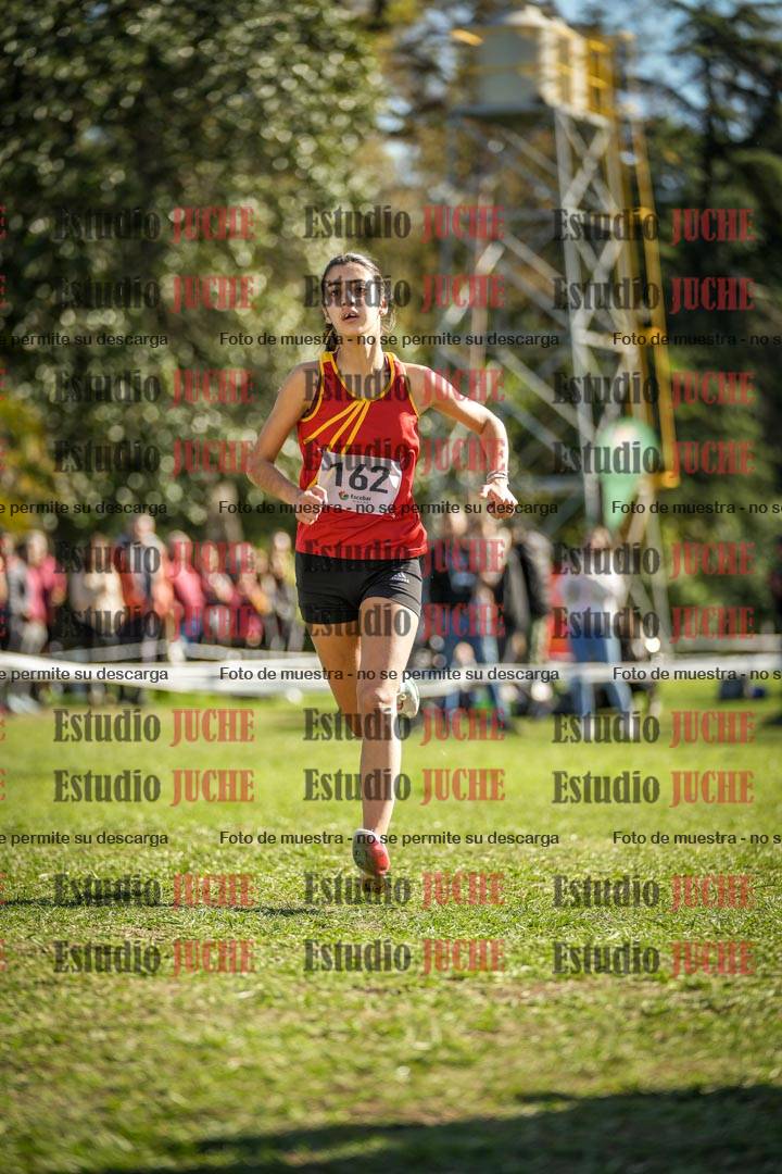 Fotos de la llegada del cross de 2000 m