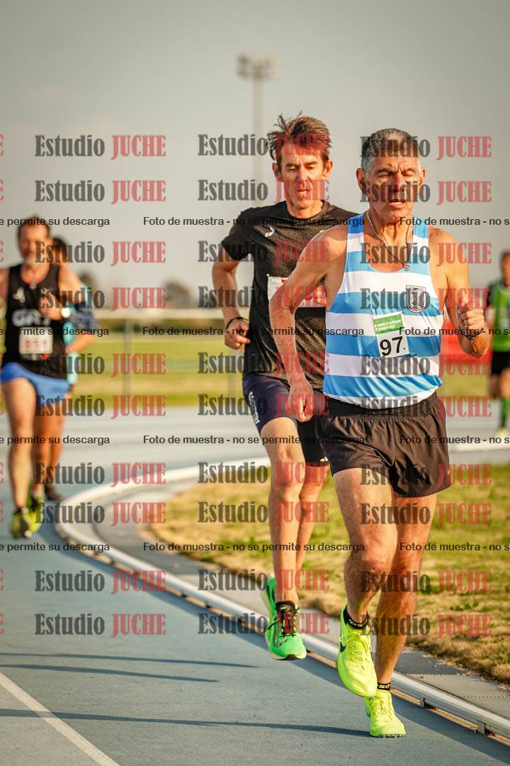 Fotos de los 3000 m llanos de varones