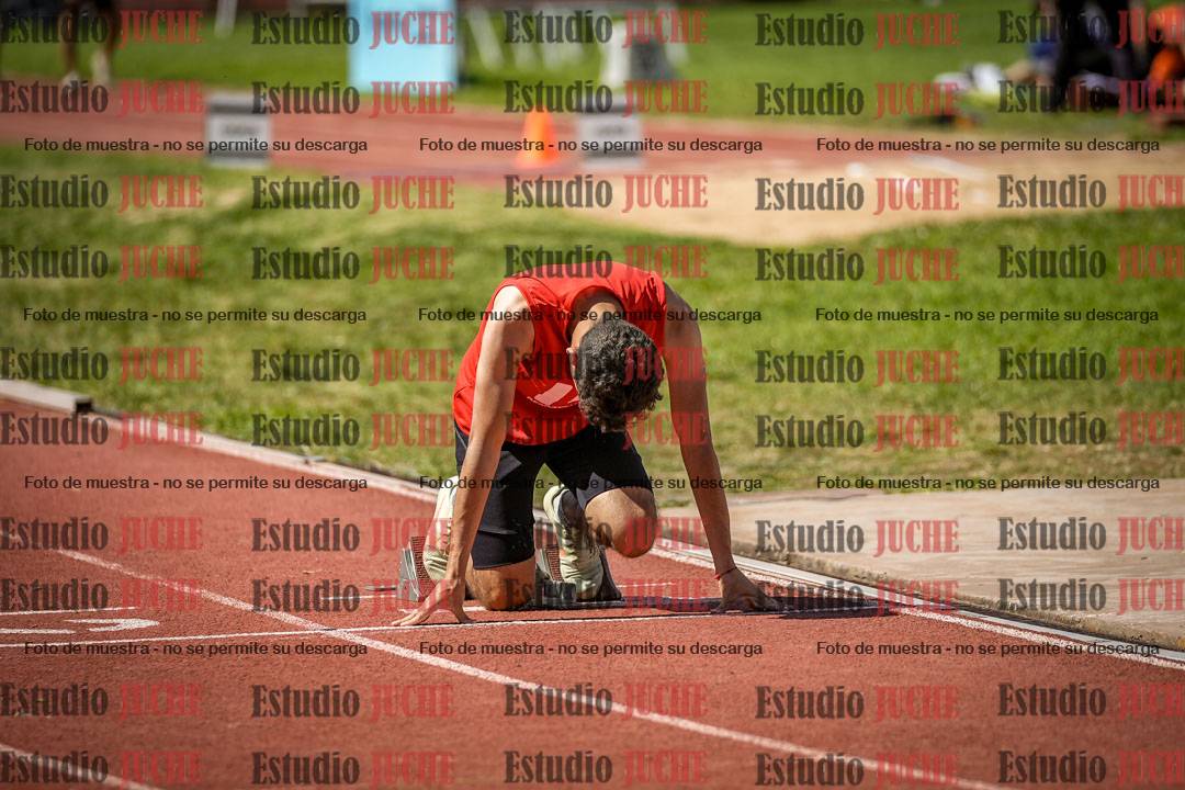 Fotos de los 400 m llanos de varones