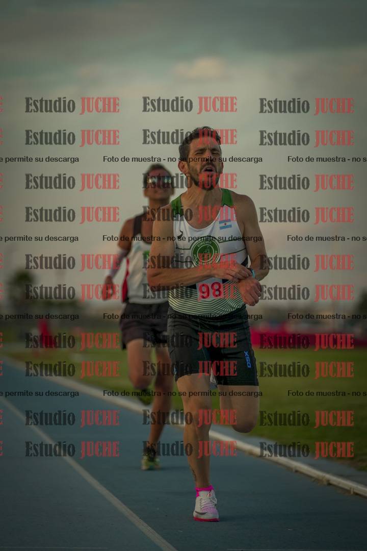 Fotos de los 3000 m llanos de varones