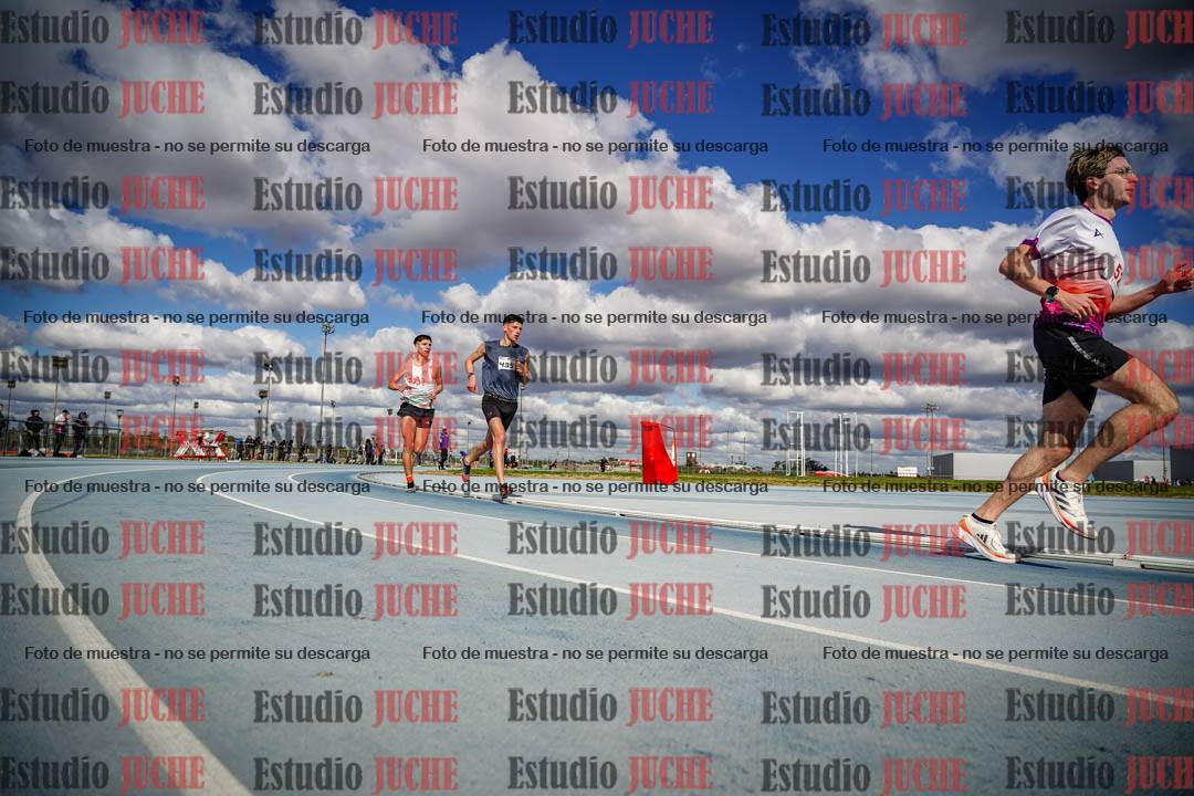 Fotos de los 5000 m llanos de varones
