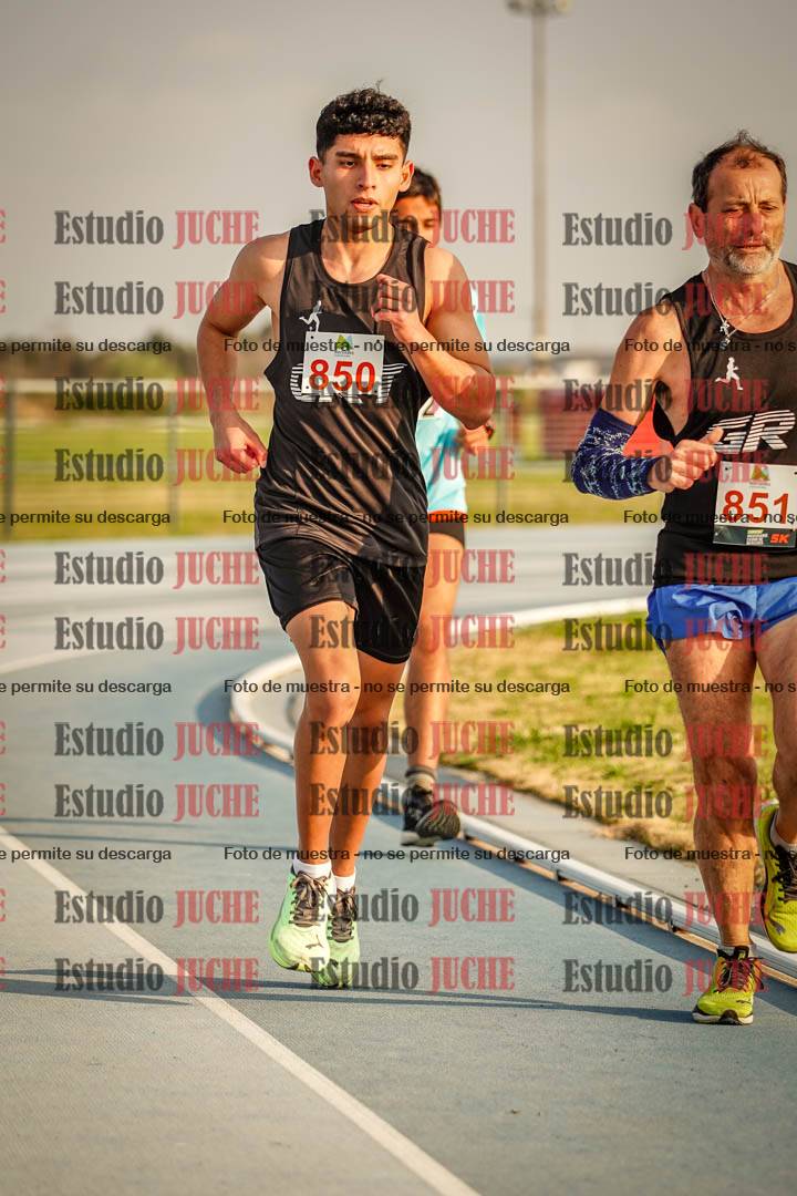 Fotos de los 3000 m llanos de varones