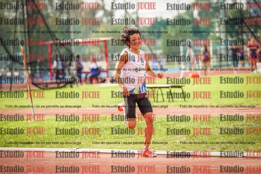 Fotos de los 800 m llanos de varones