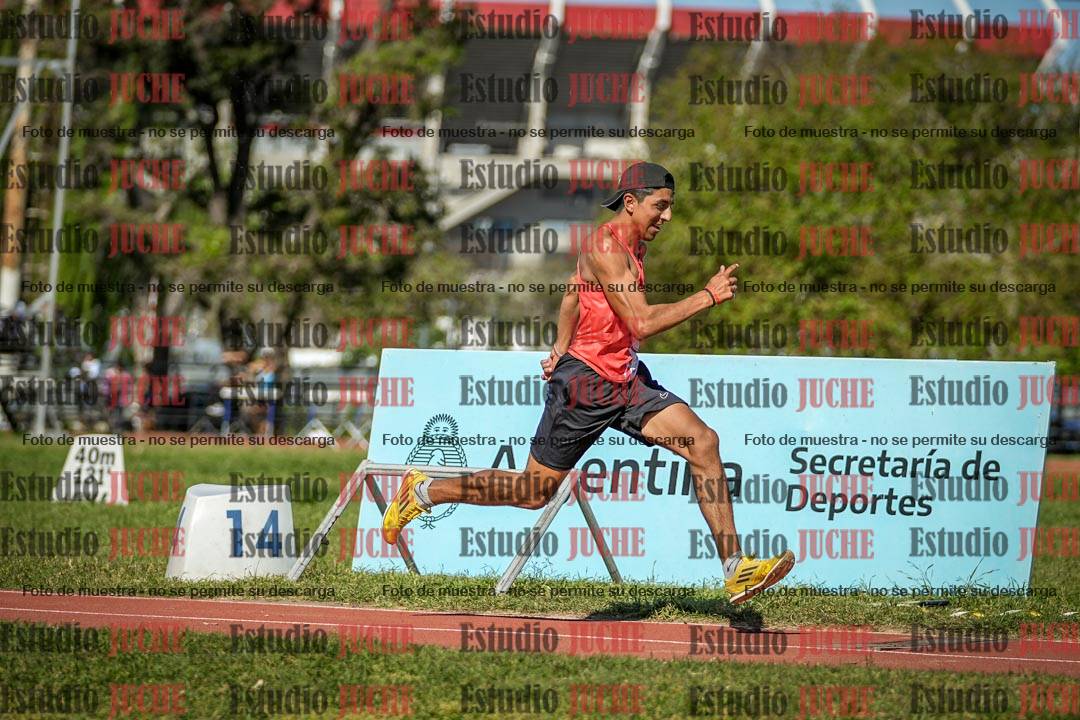 Fotos del salto triple de varones