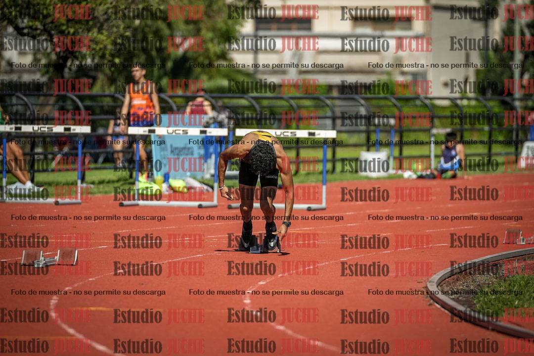 Fotos de los 200 m llanos de varones