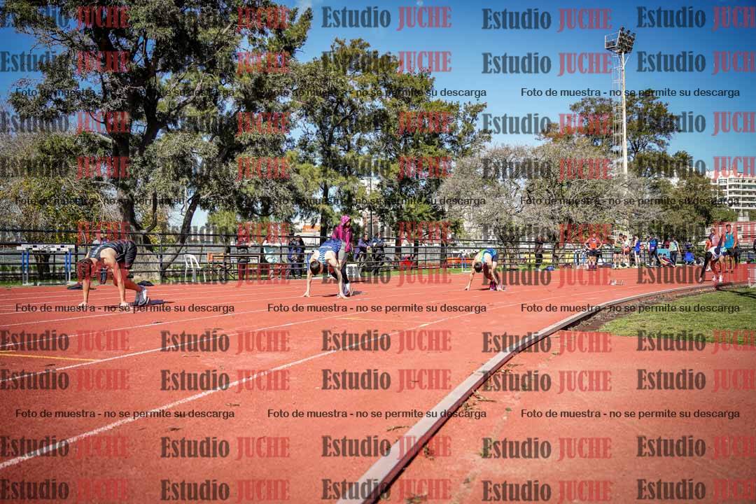 Fotos de los 200 m llanos de varones