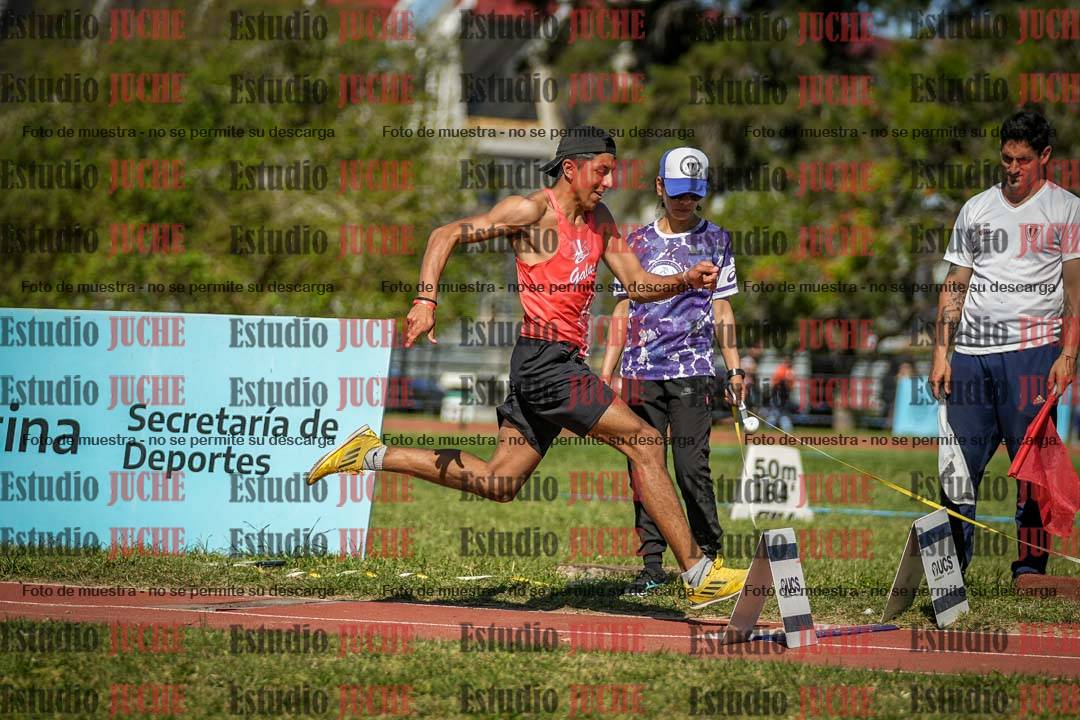 Fotos del salto triple de varones