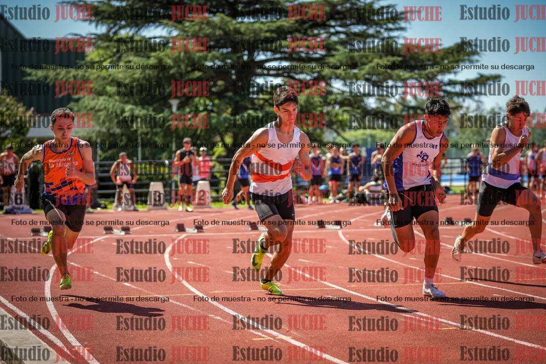 Fotos de los 100 m llanos de varones