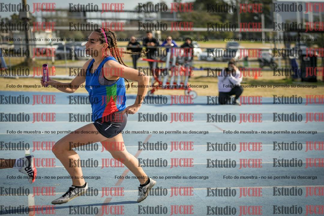 Fotos de las Postas 8x200 m mixta