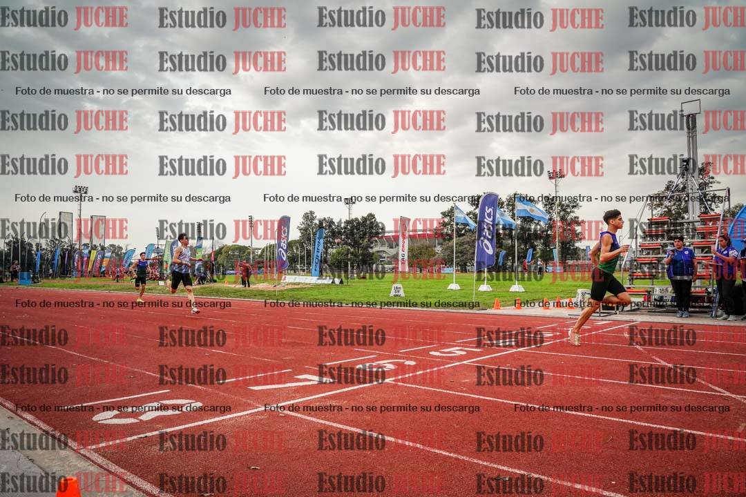 Fotos de los 400 m llanos de varones - FINAL