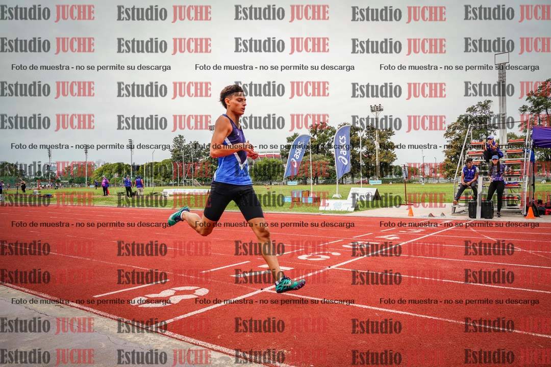 Fotos de los 400 m llanos de varones
