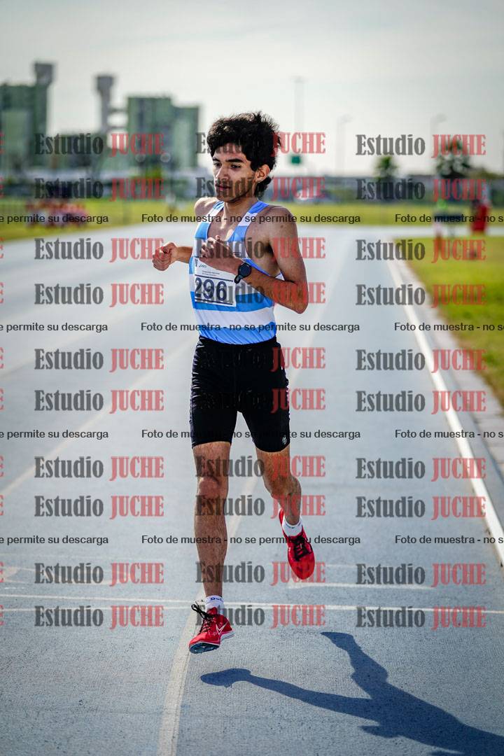 Fotos de los 3000 m llanos de varones