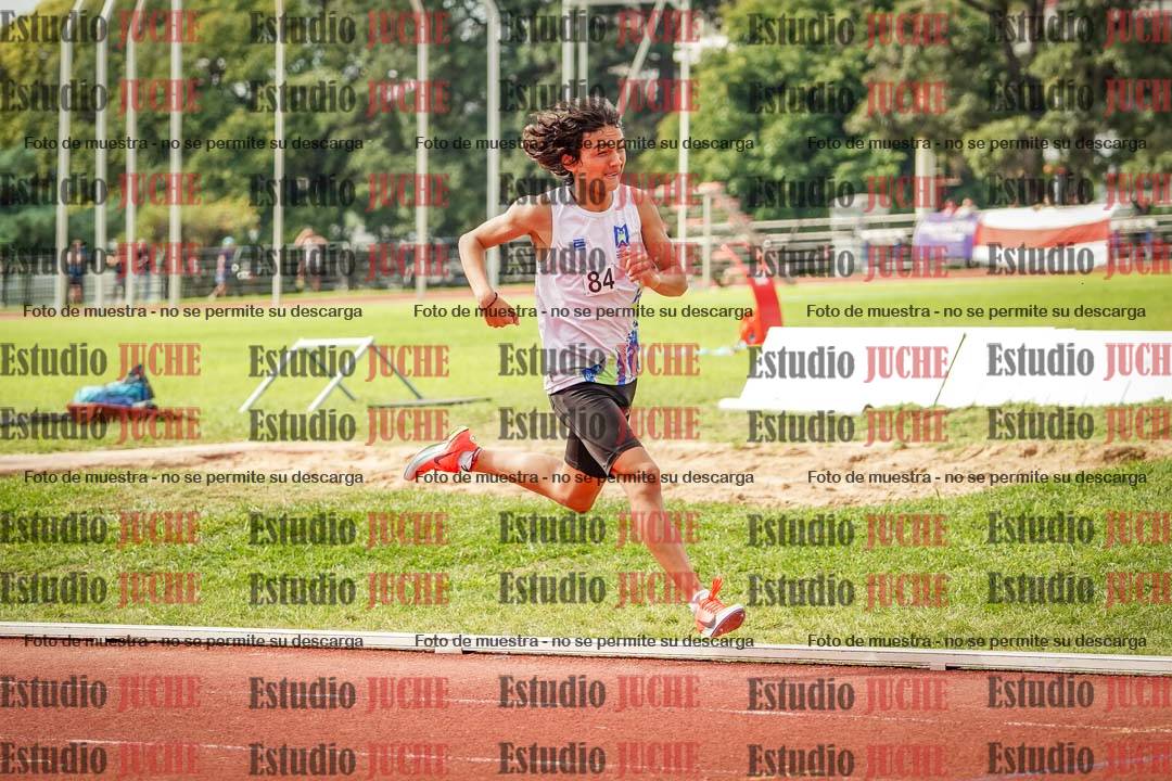 Fotos de los 800 m llanos de varones