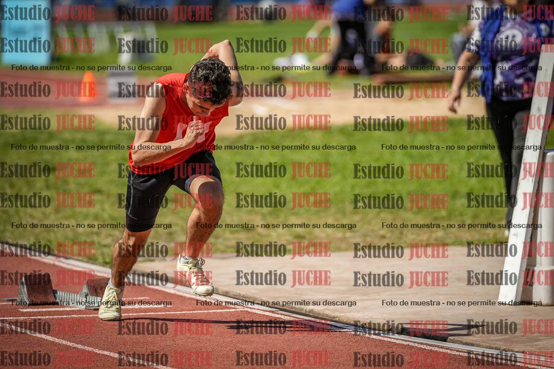 Fotos de los 400 m llanos de varones