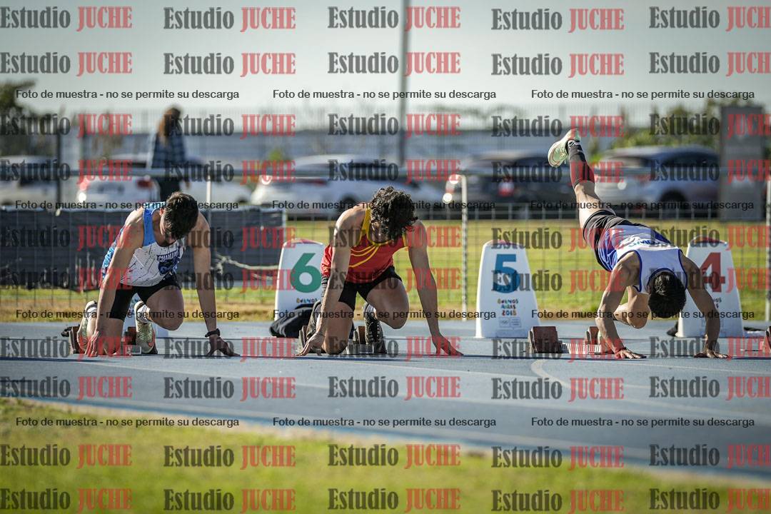 Fotos de los 100 m llanos de varones - FINAL