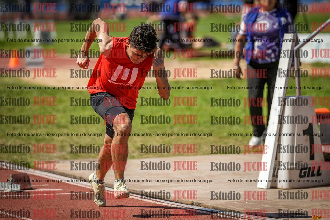 Fotos de los 400 m llanos de varones