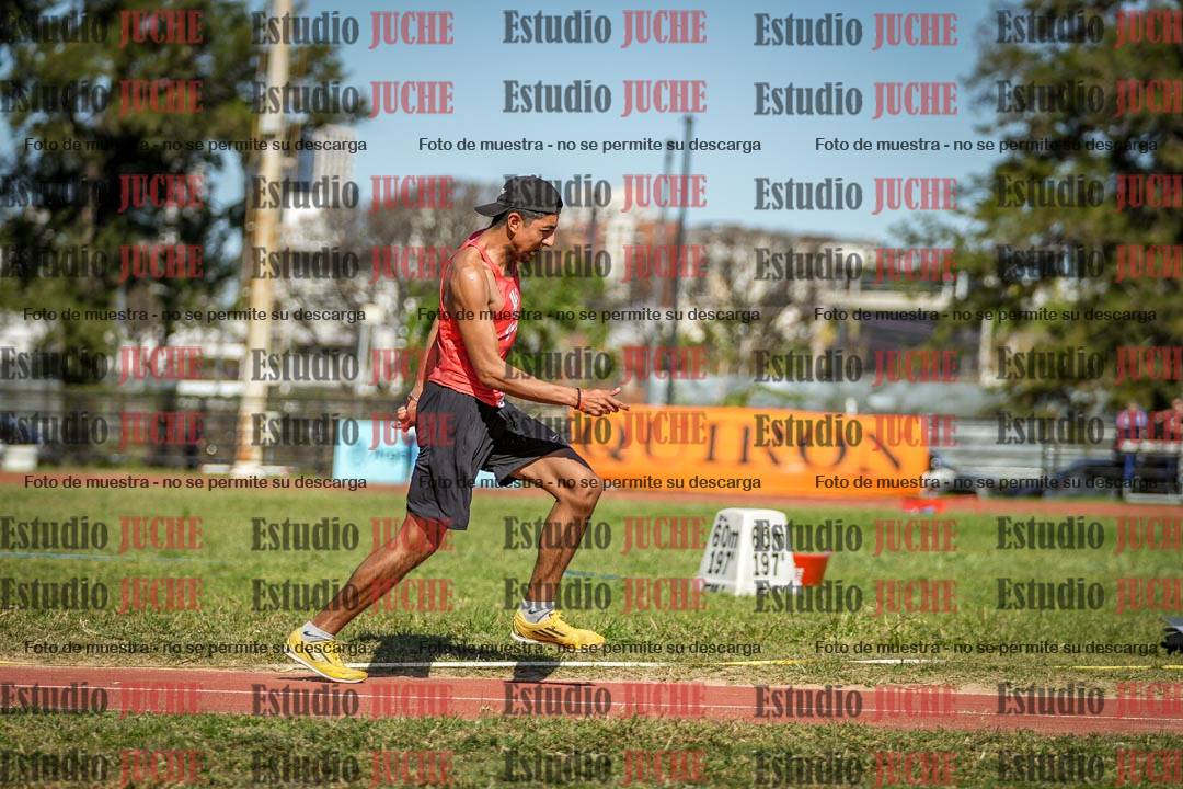 Fotos del salto triple de varones