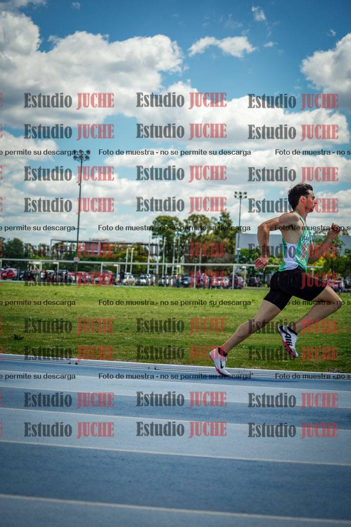 Fotos de los 400 m llanos de varones