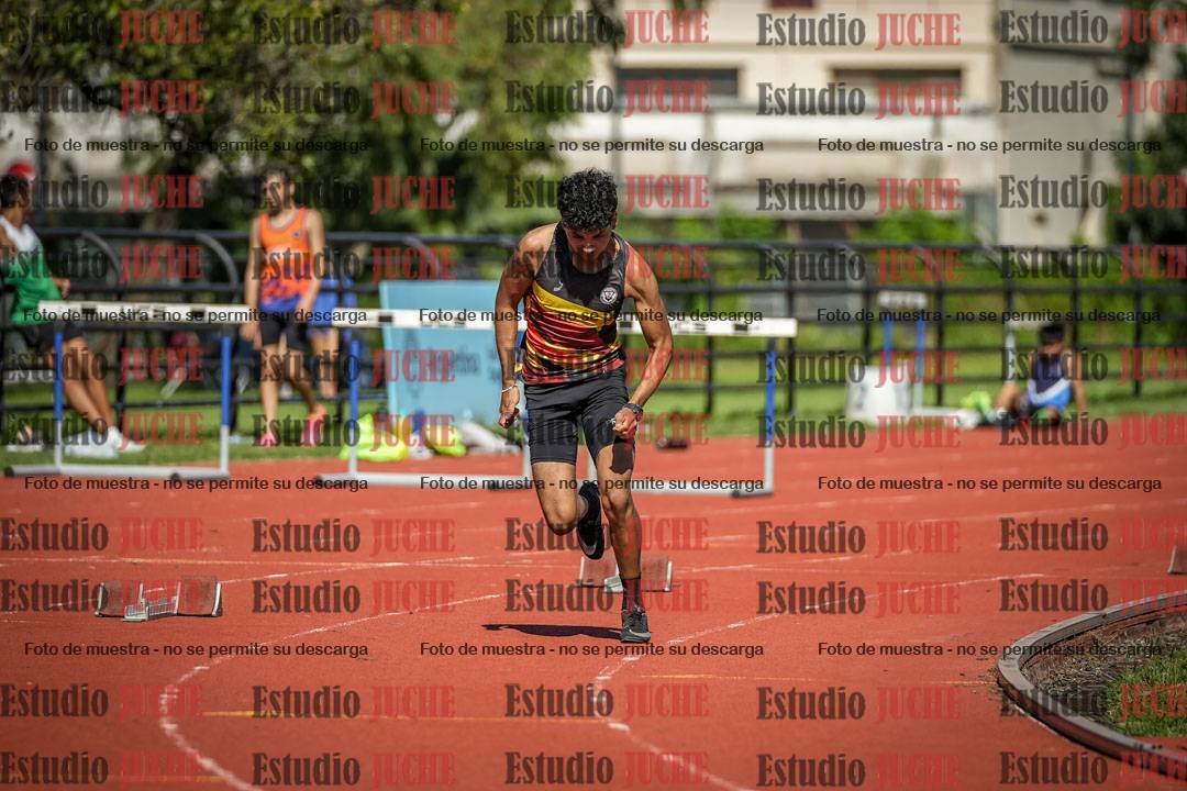Fotos de los 200 m llanos de varones