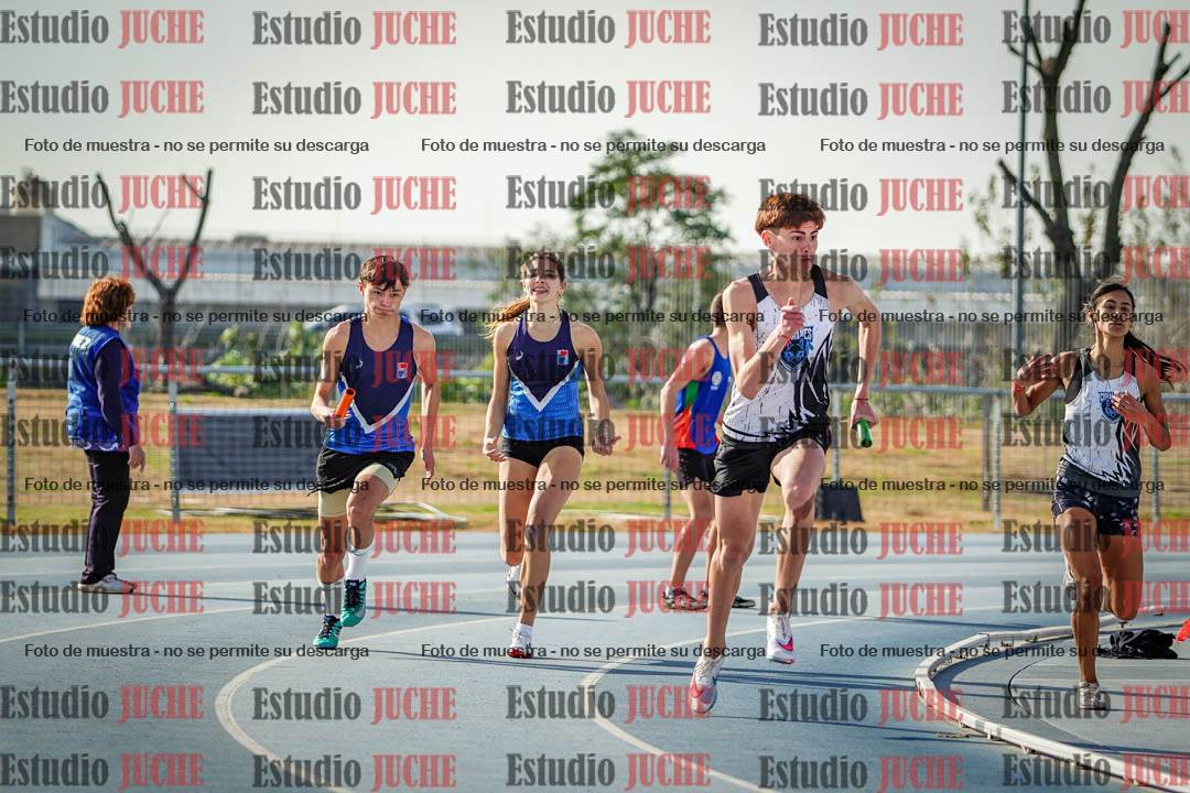 Fotos de las Postas 8x200 m mixta