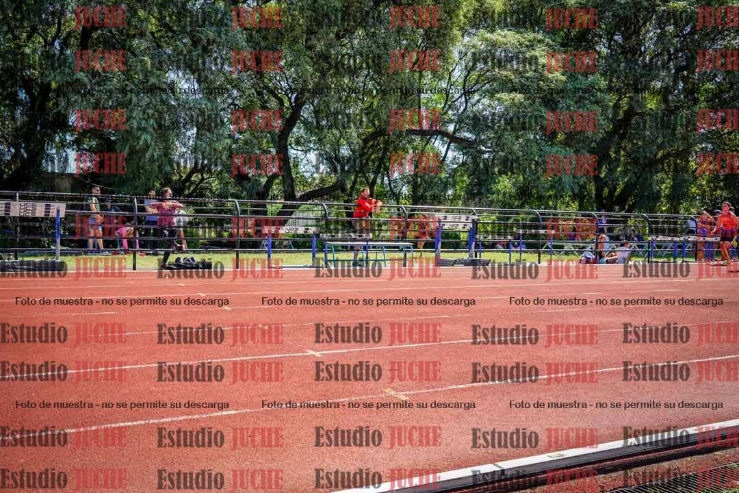 Fotos de los 100 m llanos de varones