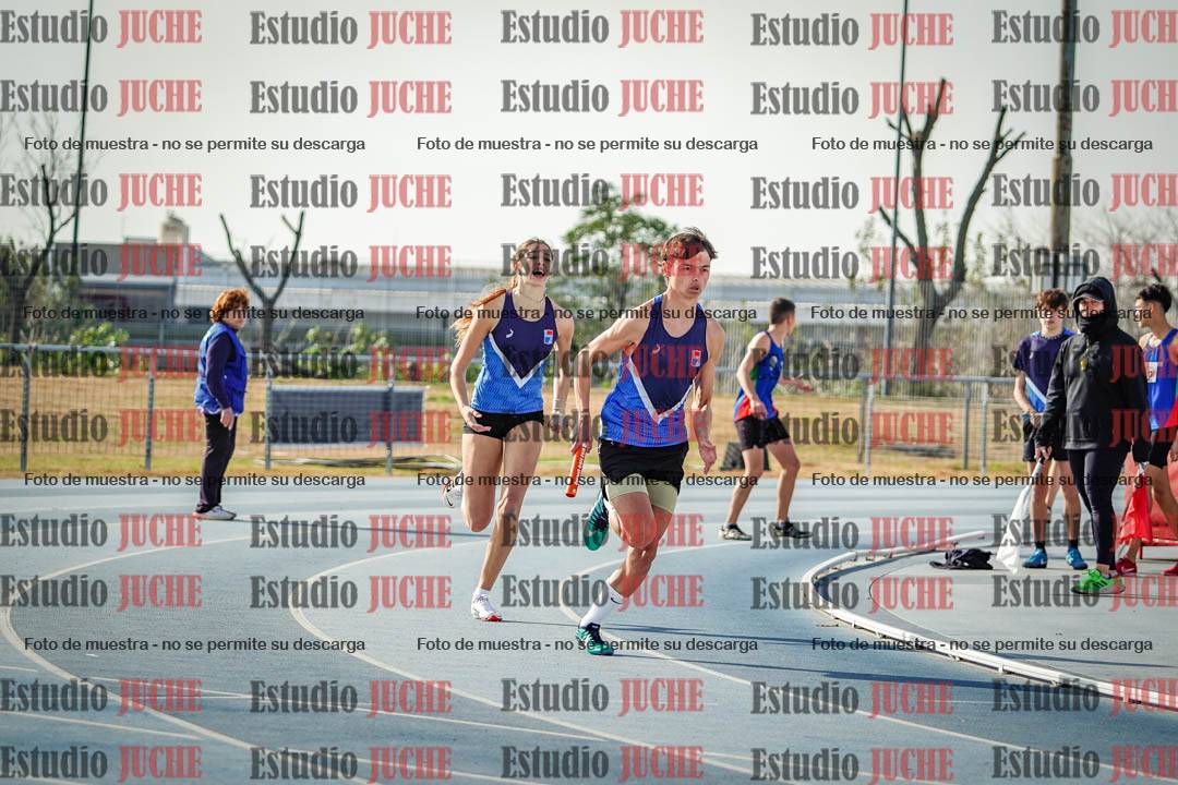 Fotos de las Postas 8x200 m mixta