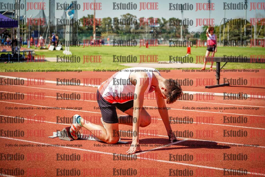 Fotos de los 400 m llanos de varones