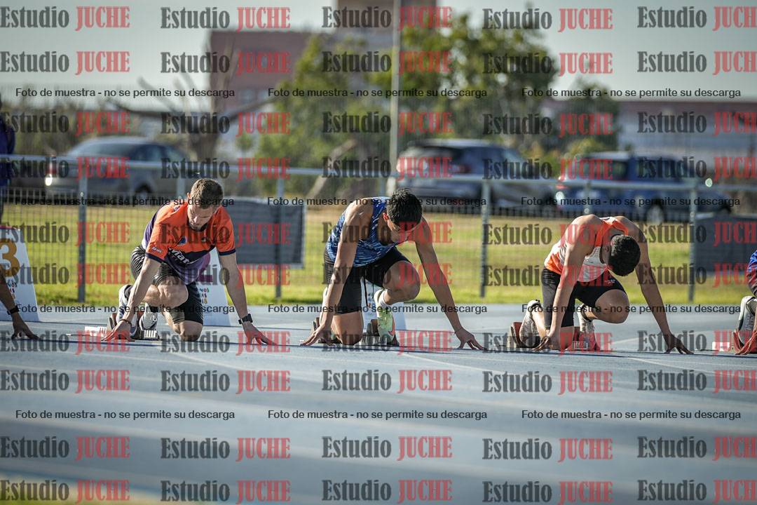 Fotos de los 100 m llanos de varones - FINAL