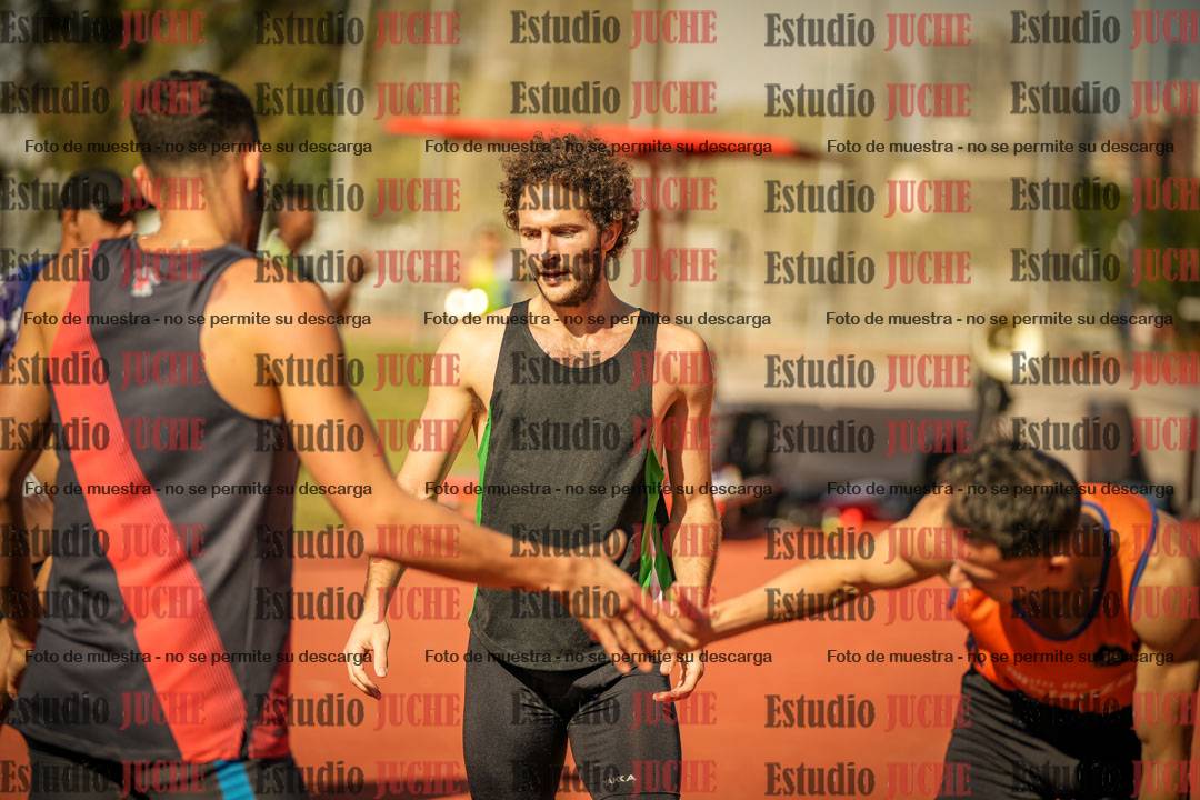 Fotos de algunos podios y extras del torneo