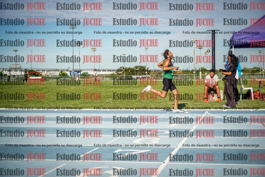 Fotos de los 1500 m llanos de varones