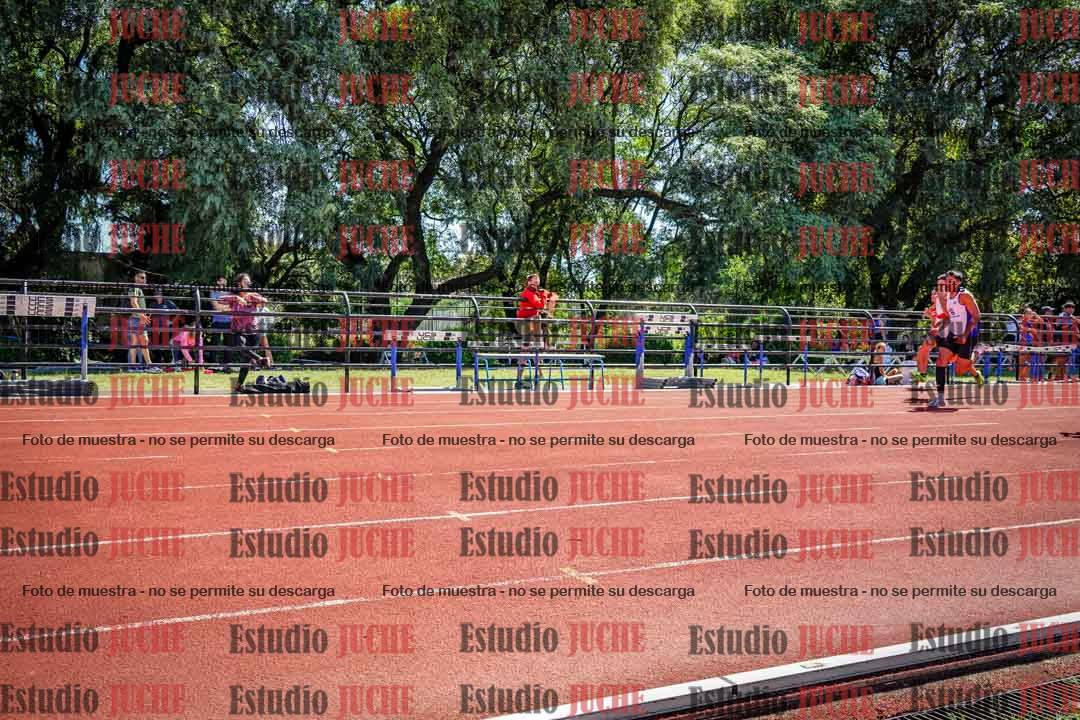 Fotos de los 100 m llanos de varones