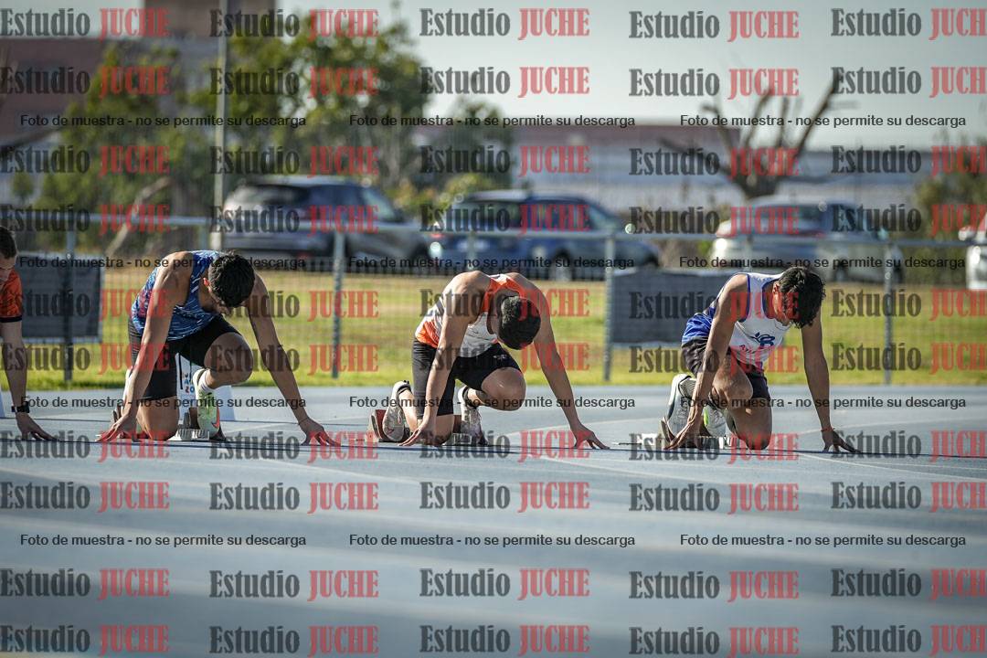 Fotos de los 100 m llanos de varones - FINAL
