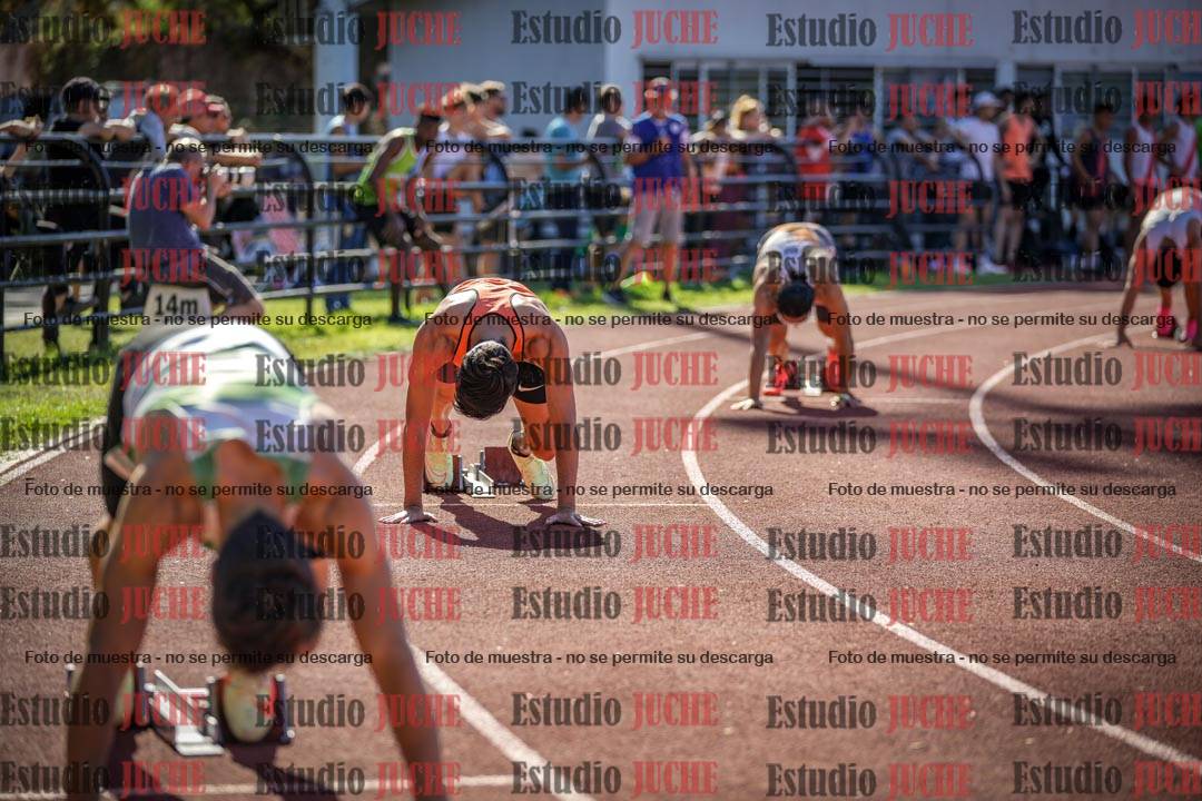 Fotos de los 400 m llanos de varones