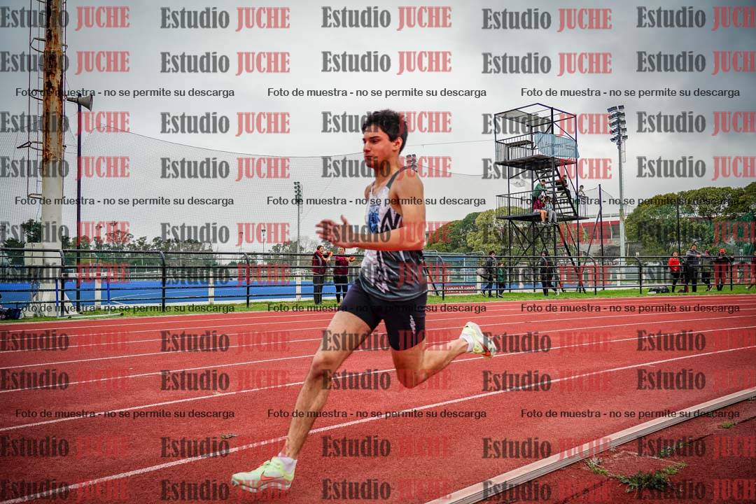 Fotos de los 200 m llanos de varones