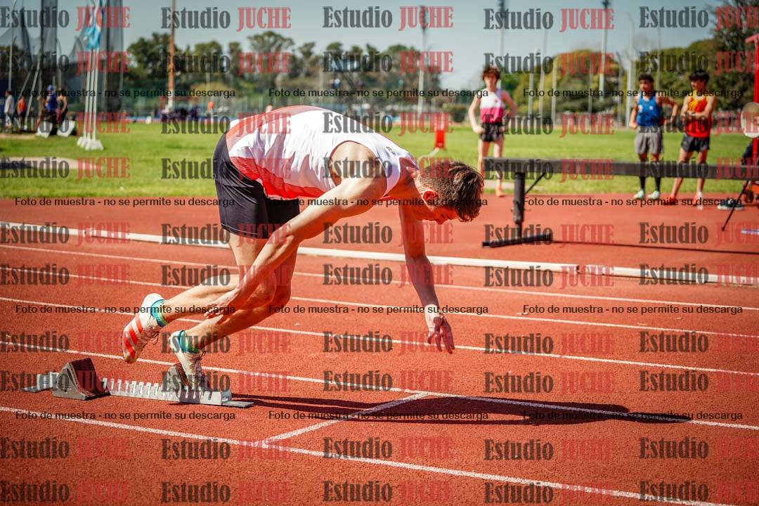 Fotos de los 400 m llanos de varones