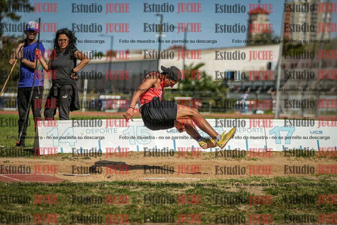 Fotos del salto triple de varones