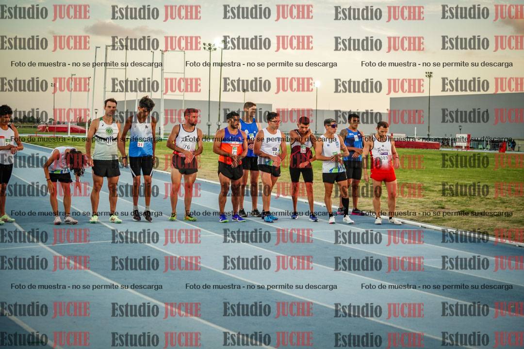 Fotos de los 3000 m llanos de varones
