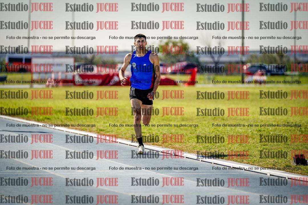 Fotos de los 400 m llanos de varones
