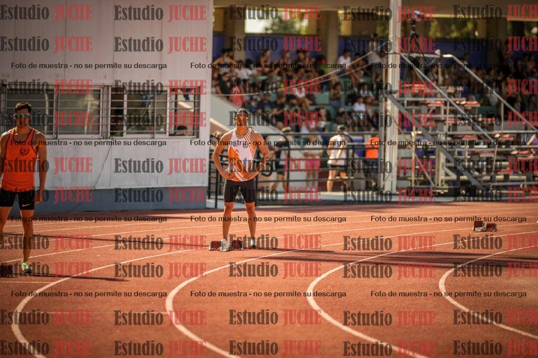 Fotos de los 400 m llanos de varones