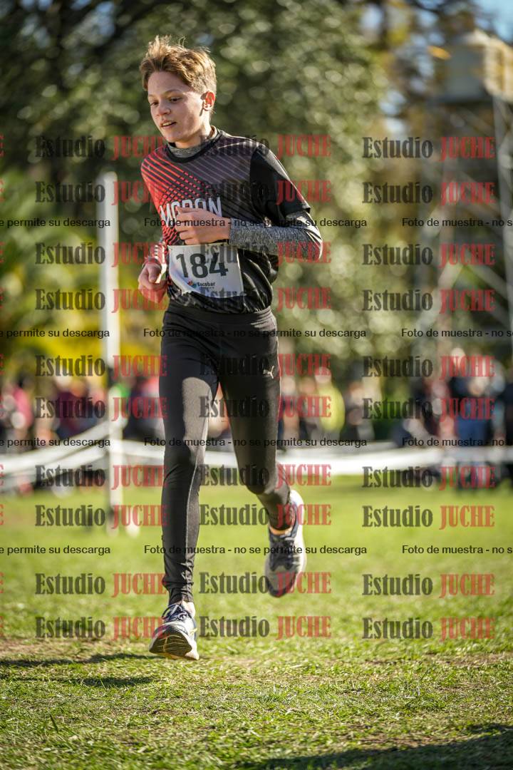 Fotos de la llegada del cross de 2000 m