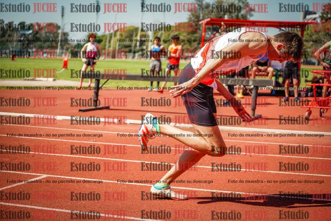 Fotos de los 400 m llanos de varones