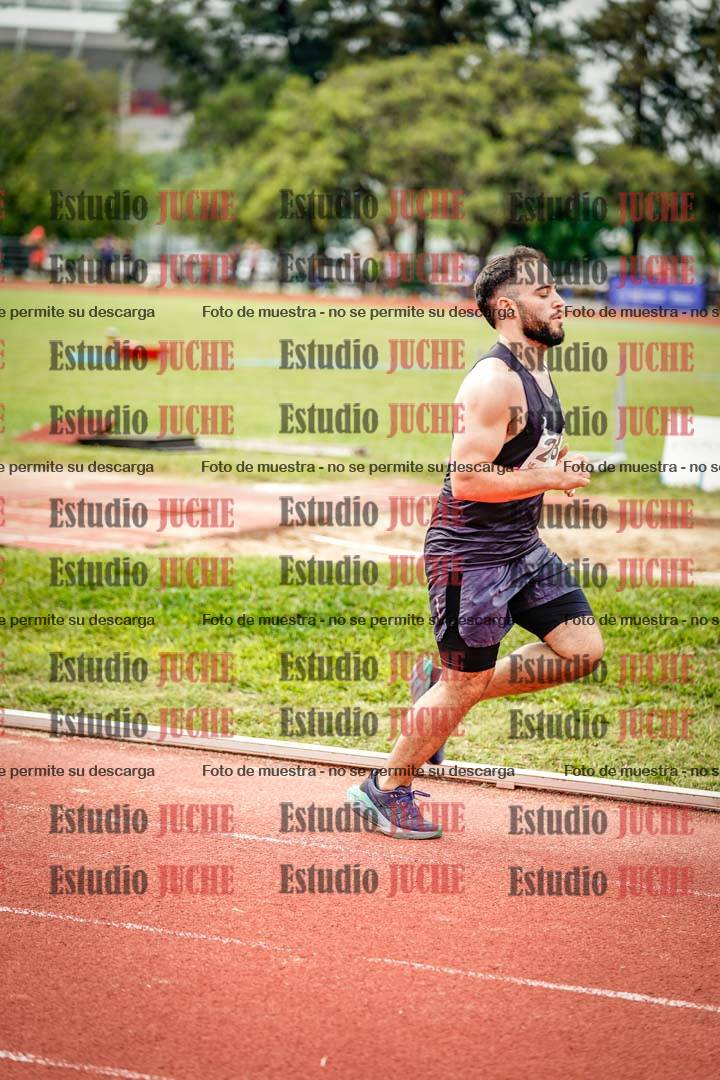 Fotos de los 3000 m llanos de varones