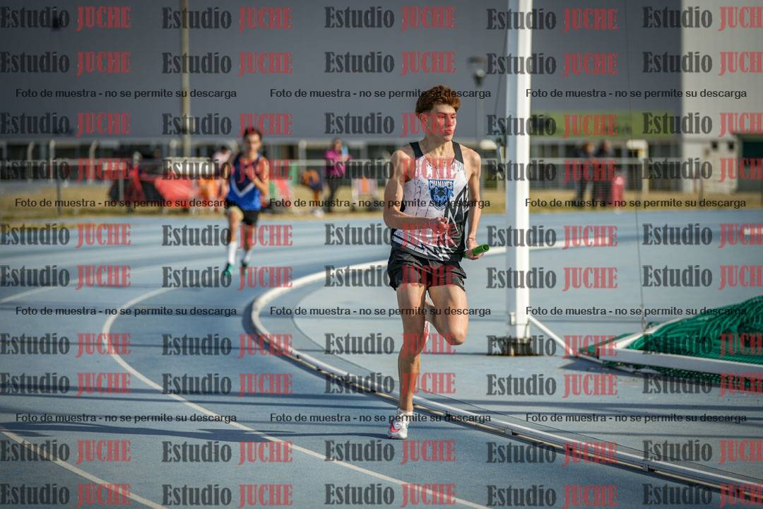Fotos de las Postas 8x200 m mixta