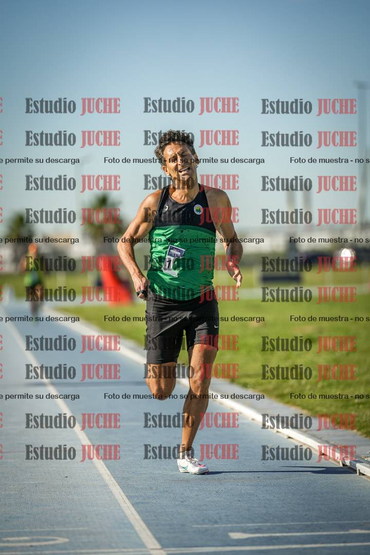 Fotos de los 1500 m llanos de varones